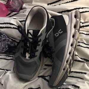 On Running Black and Gray Athletic Shoes